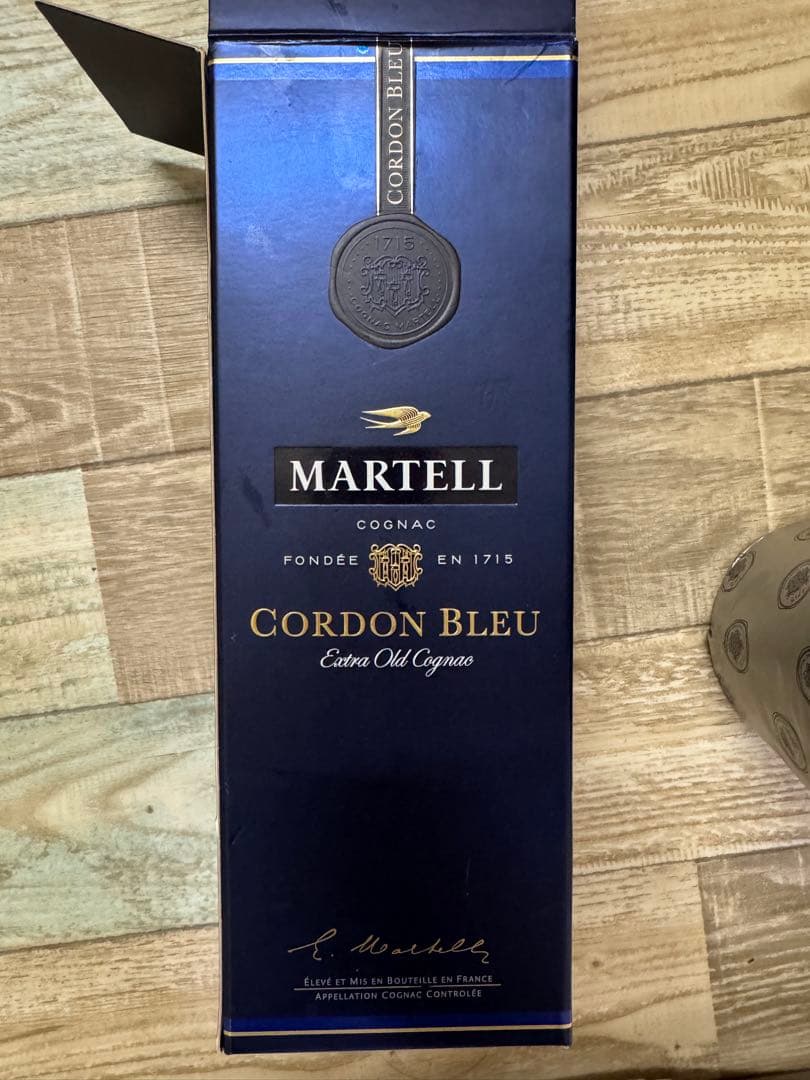 ペルノ・リカール マーテル コルドンブルー 700ml