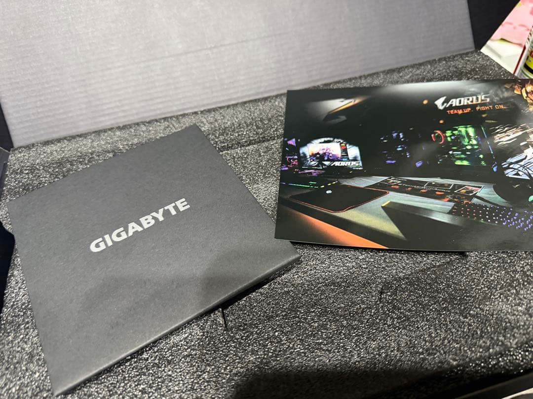 グラフィックボード・グラボ・ビデオカード GIGABYTE RTX 4070 SUPER AERO OC 12G
