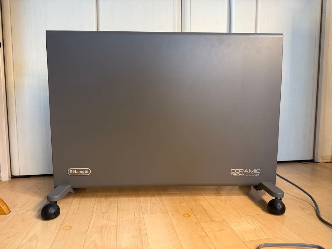 訳あり！De'Longhi (デロンギ) コンベクターヒーター HXJ60L12