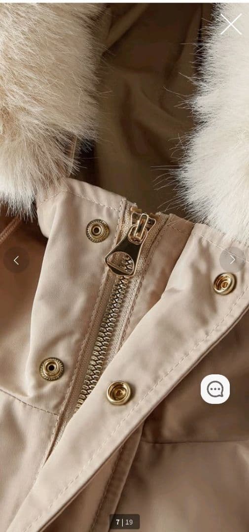 ドゥクラッセ　光沢グログラン・ファー使いモッズコート 　フード　定価21890円