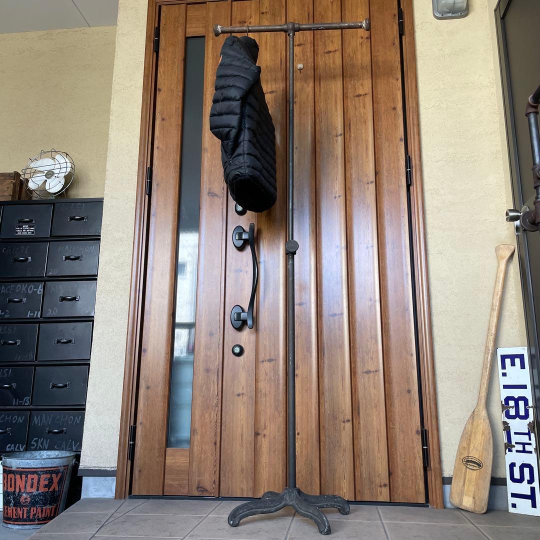 サビ錆シャビー インダストリアル アイアン T字ハンガーラック 店舗什器