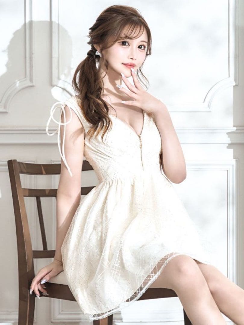 JEWELS レース Vネック ミニ キャバドレス／アイボリー