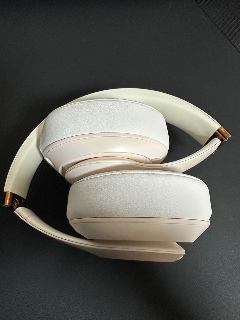 ヘッドホン Beats Studio3 Wireless Special Edition