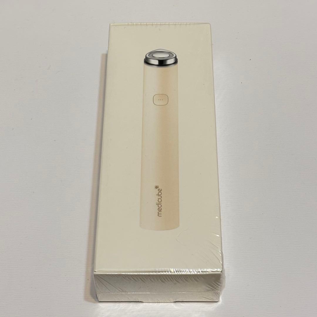 【新品】メディキューブ ブースタープロミニ プラス　ホワイト 美顔器
