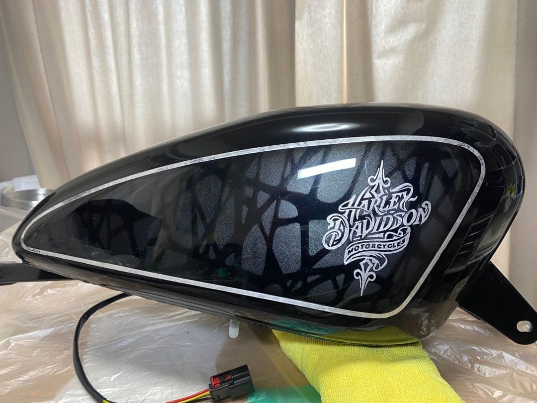 ハーレー　スポーツスタータンク　インジェクションポンプとガソリンキャップ付属