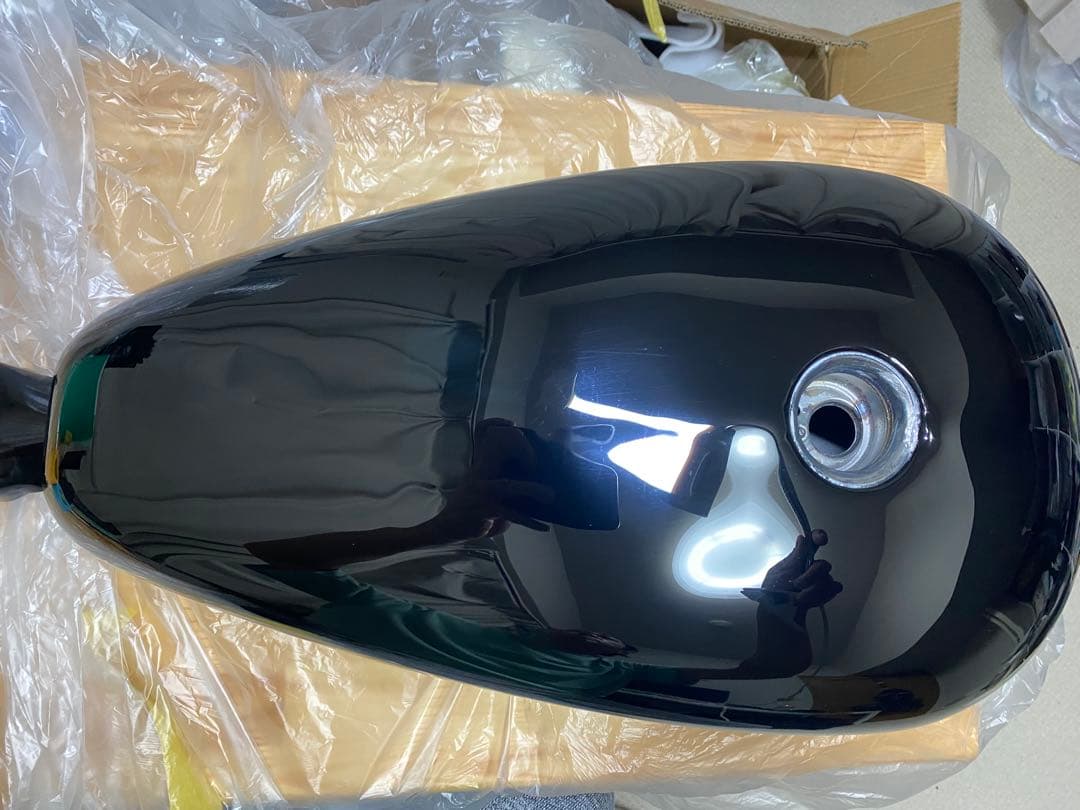 ハーレー　スポーツスタータンク　インジェクションポンプとガソリンキャップ付属