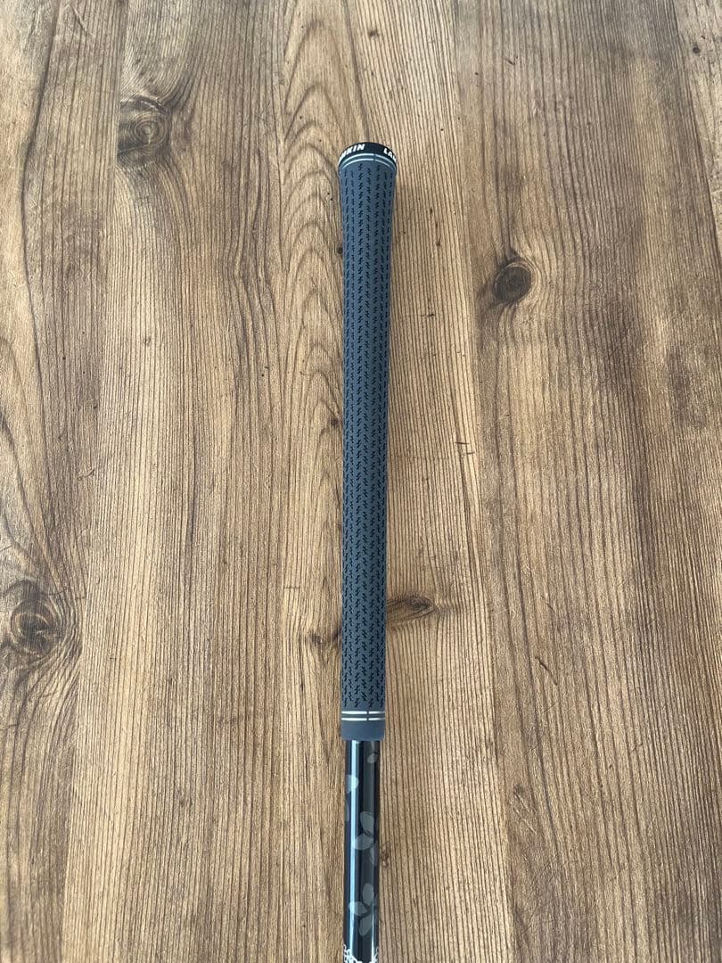 テーラーメイドゴルフ　QI35 ユーティリティ　# 4