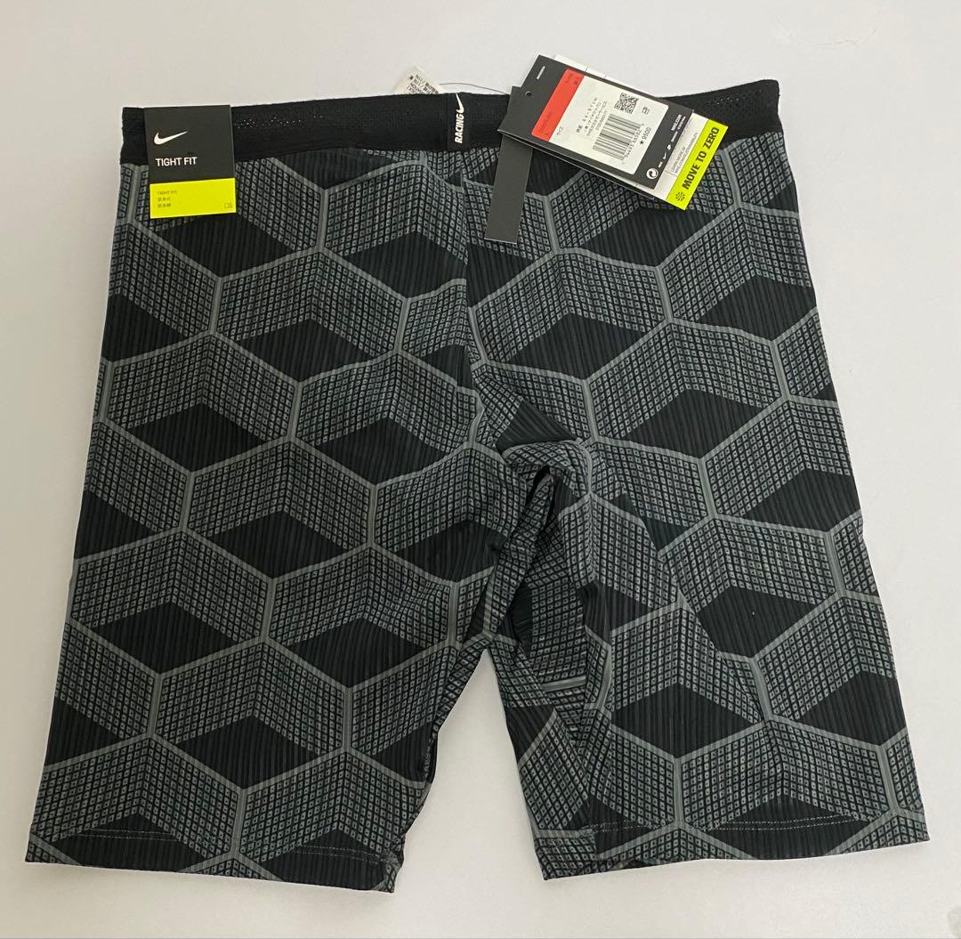 ま*う様 Nike エアロスイフトハーフタイツ　ケニア代表モデル　ラスト1点