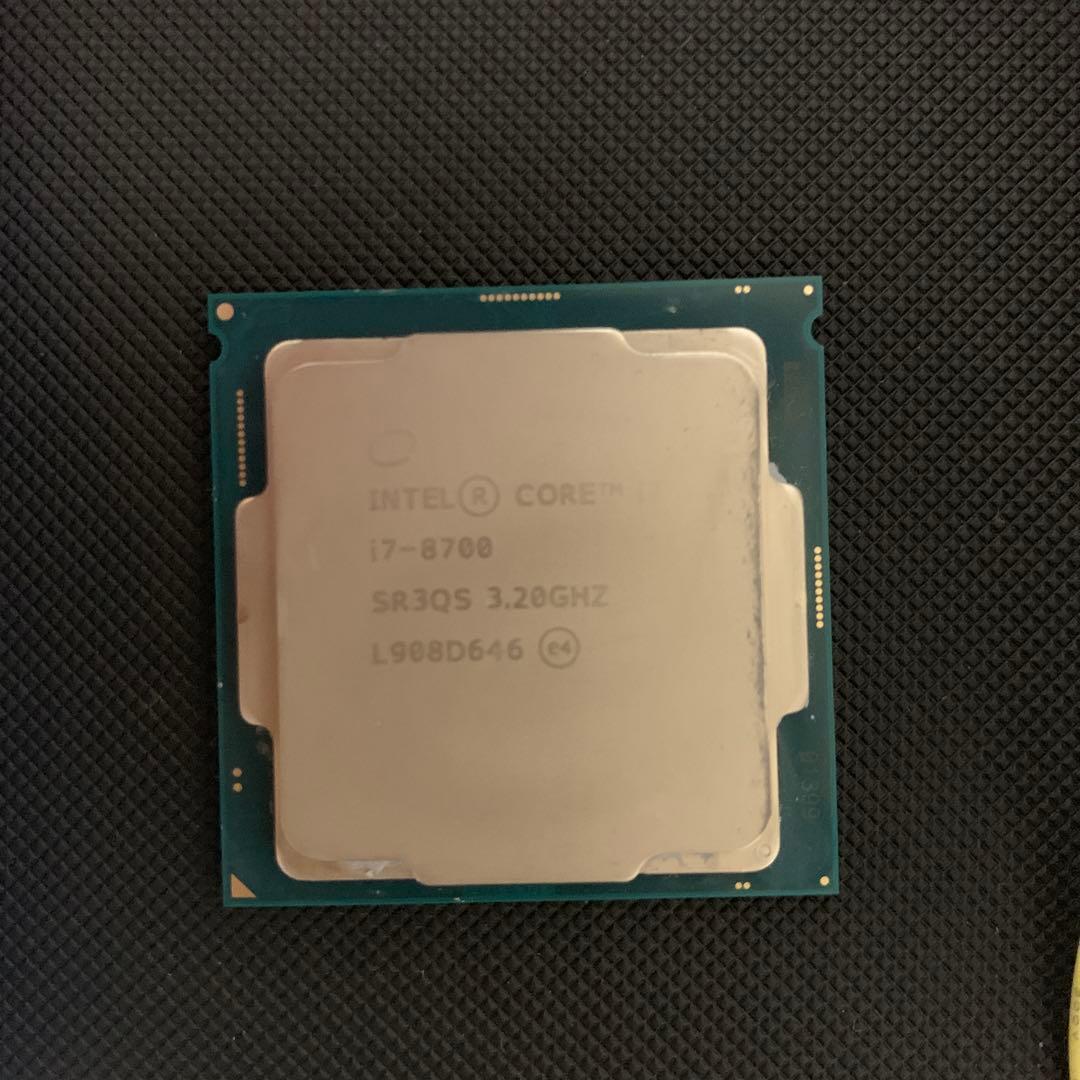 Intel Core i7-8700 CPU LGA1151 動作未確認