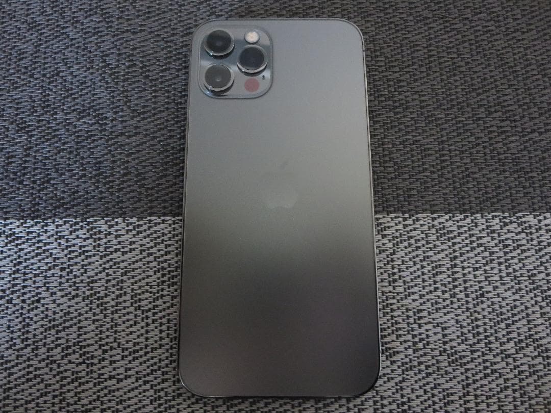 【美品・完動品】iPhone12 Pro グラファイト128GBバッテリー83％
