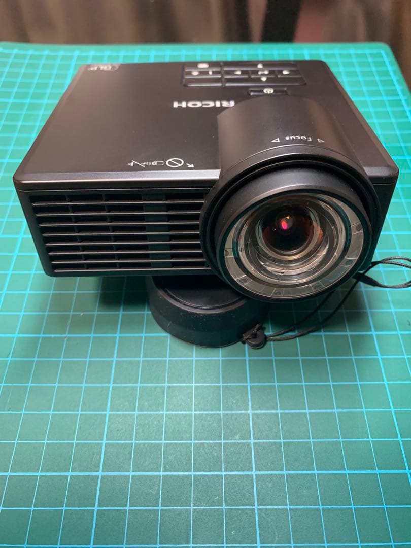 タ*ポ様 RICOH PJ WXC1110 プロジェクター