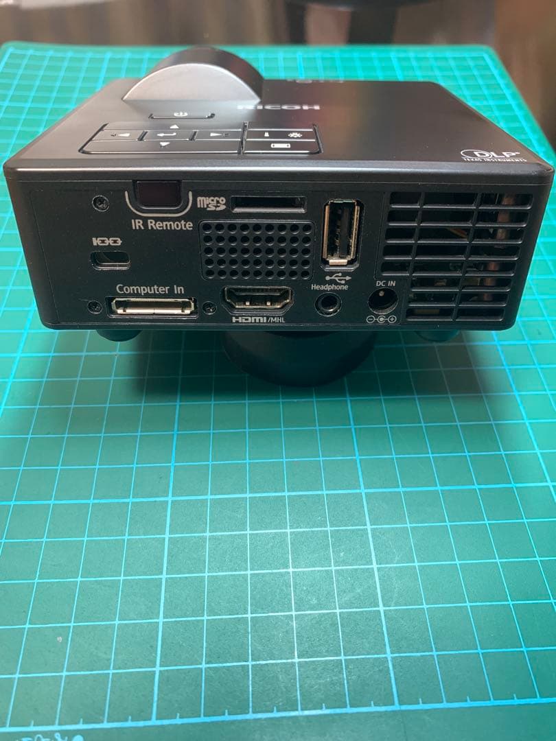 タ*ポ様 RICOH PJ WXC1110 プロジェクター