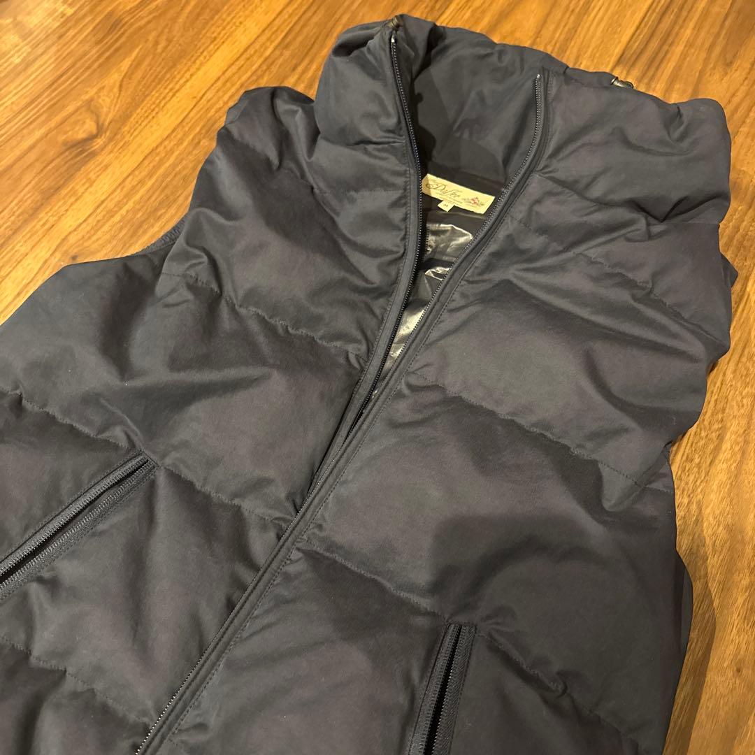 ※限定値下げ　ボリュームネックダウンベスト ネイビー　Mサイズ