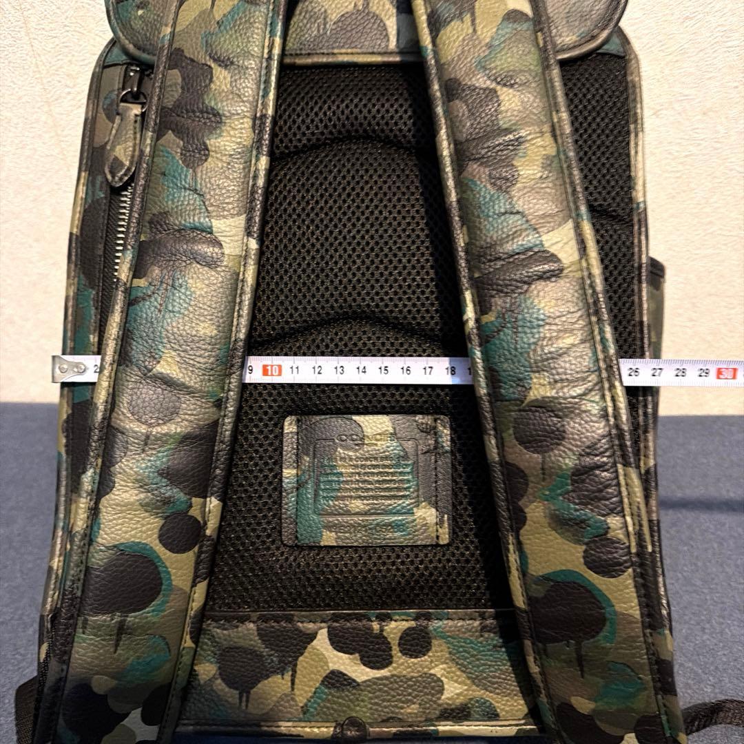 【美品】 Coach 迷彩柄リュック
