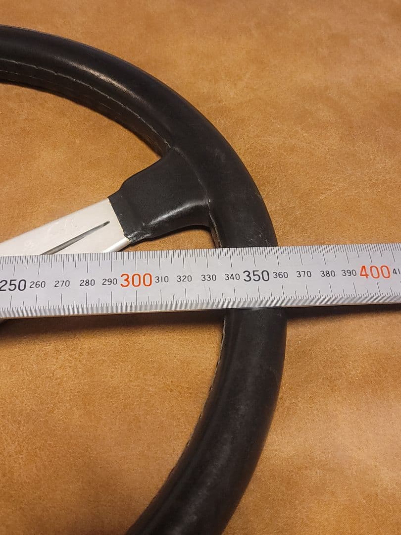Nardi クラシック レザーステアリングホイール 360mm
