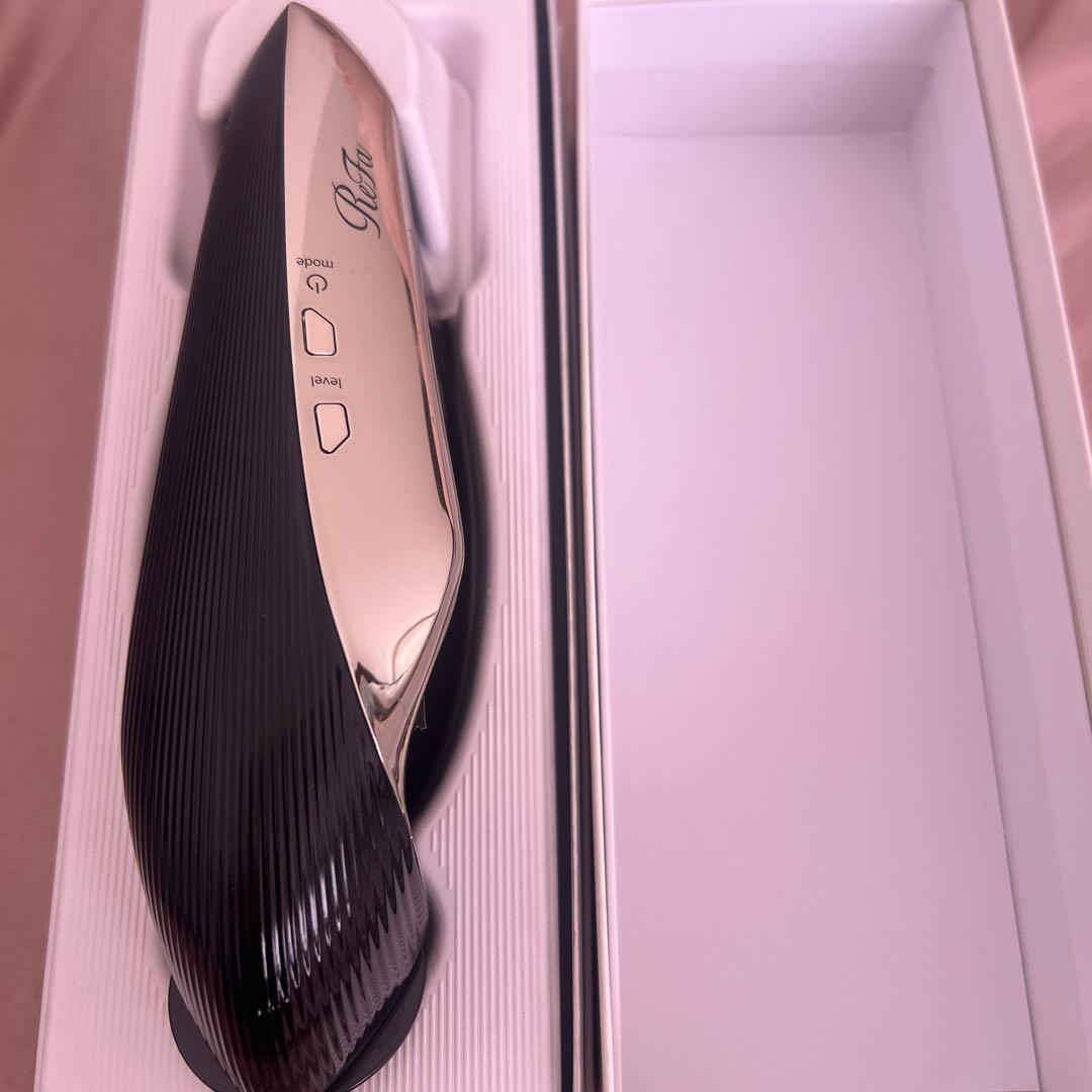 リファ美顔器定価41000円→29800円