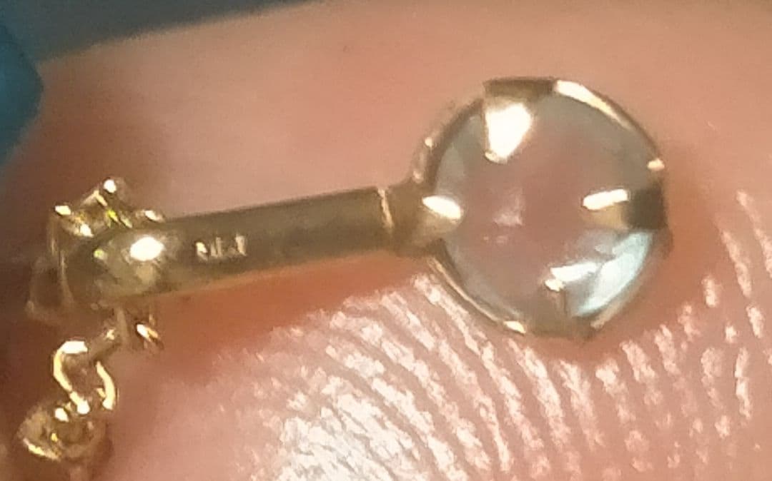 メ*ー様 K10 青色ストーン ペンダントネックレス