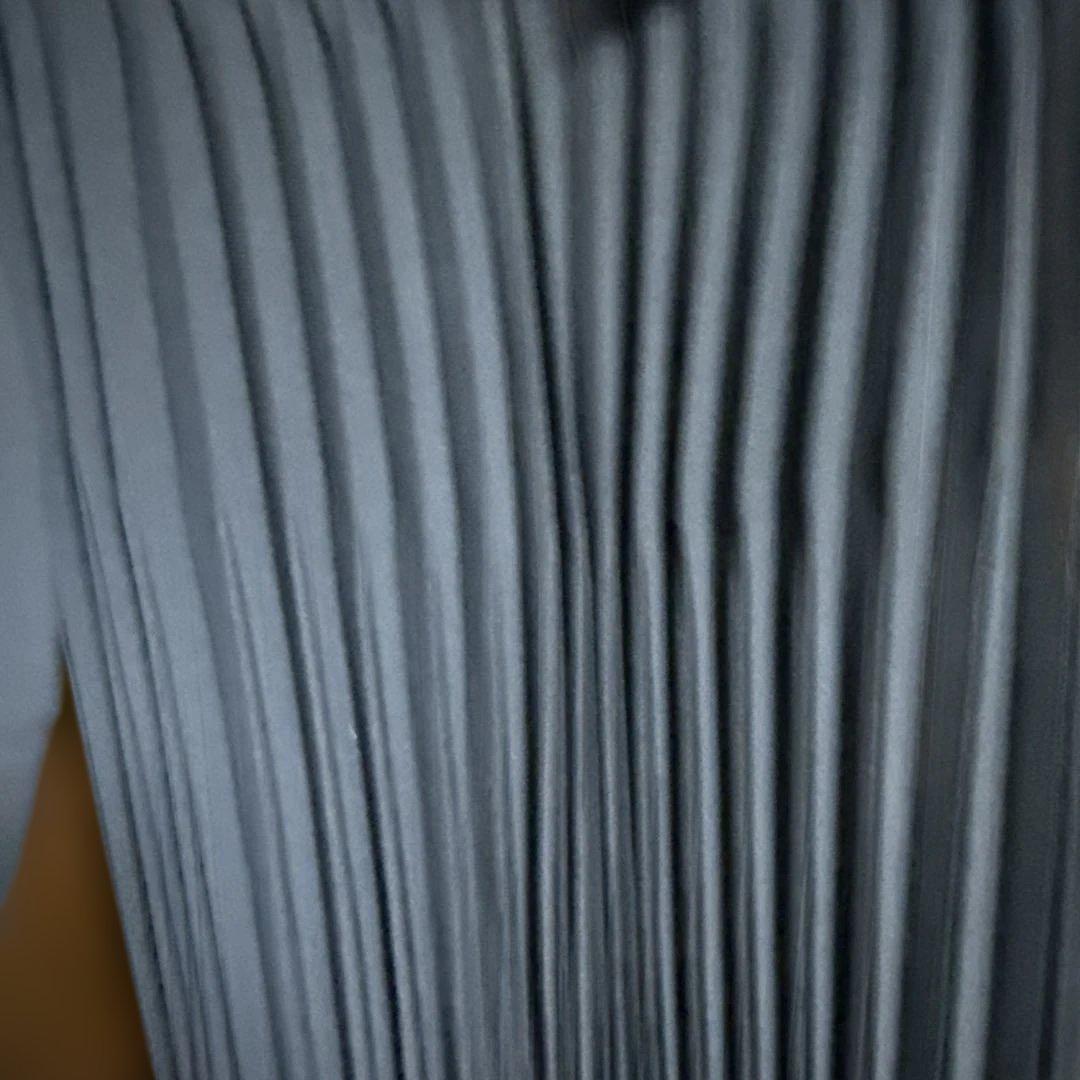 新品未使用　佳子様ワンピース ネイビーリボン付きプリーツワンピース