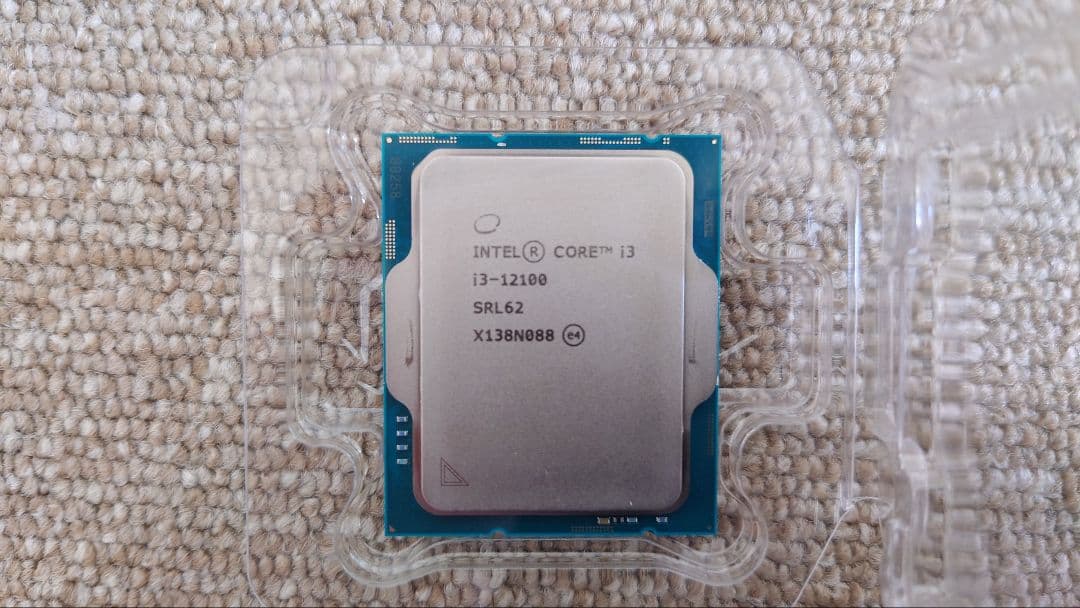 intel core i3-12100 クーラー箱着 動作確認済み