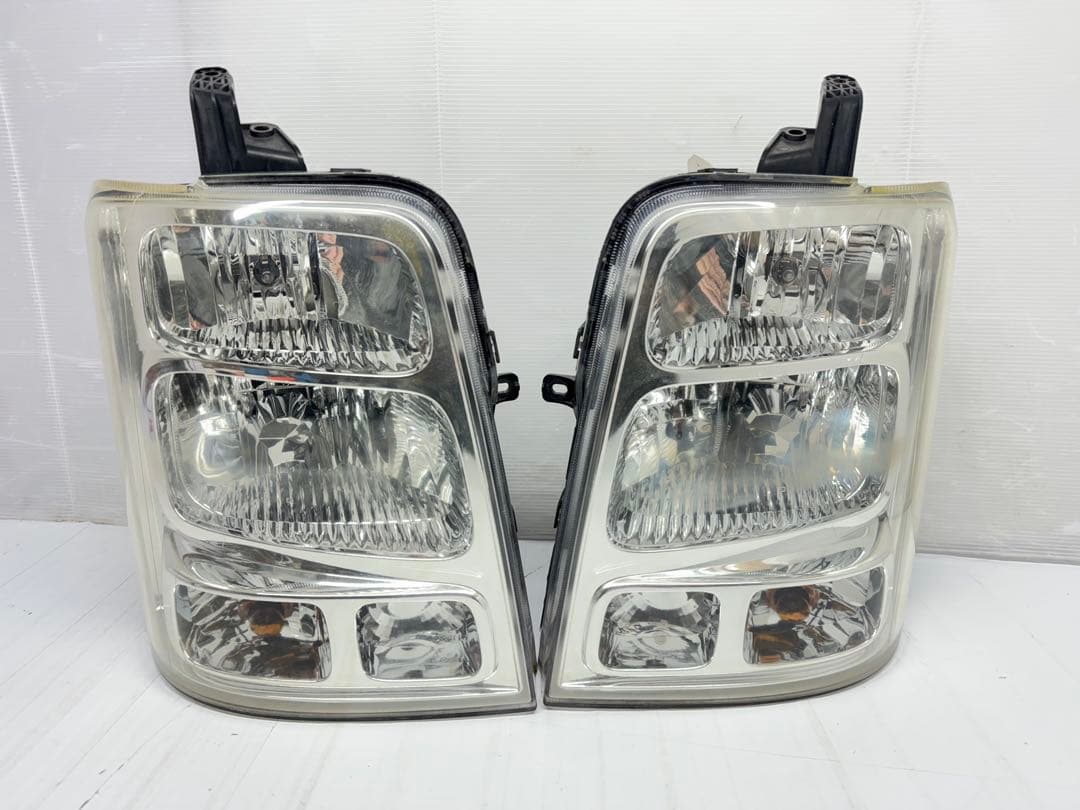 SUZUKI DA64W エブリィ 純正 ヘッドライト 左右