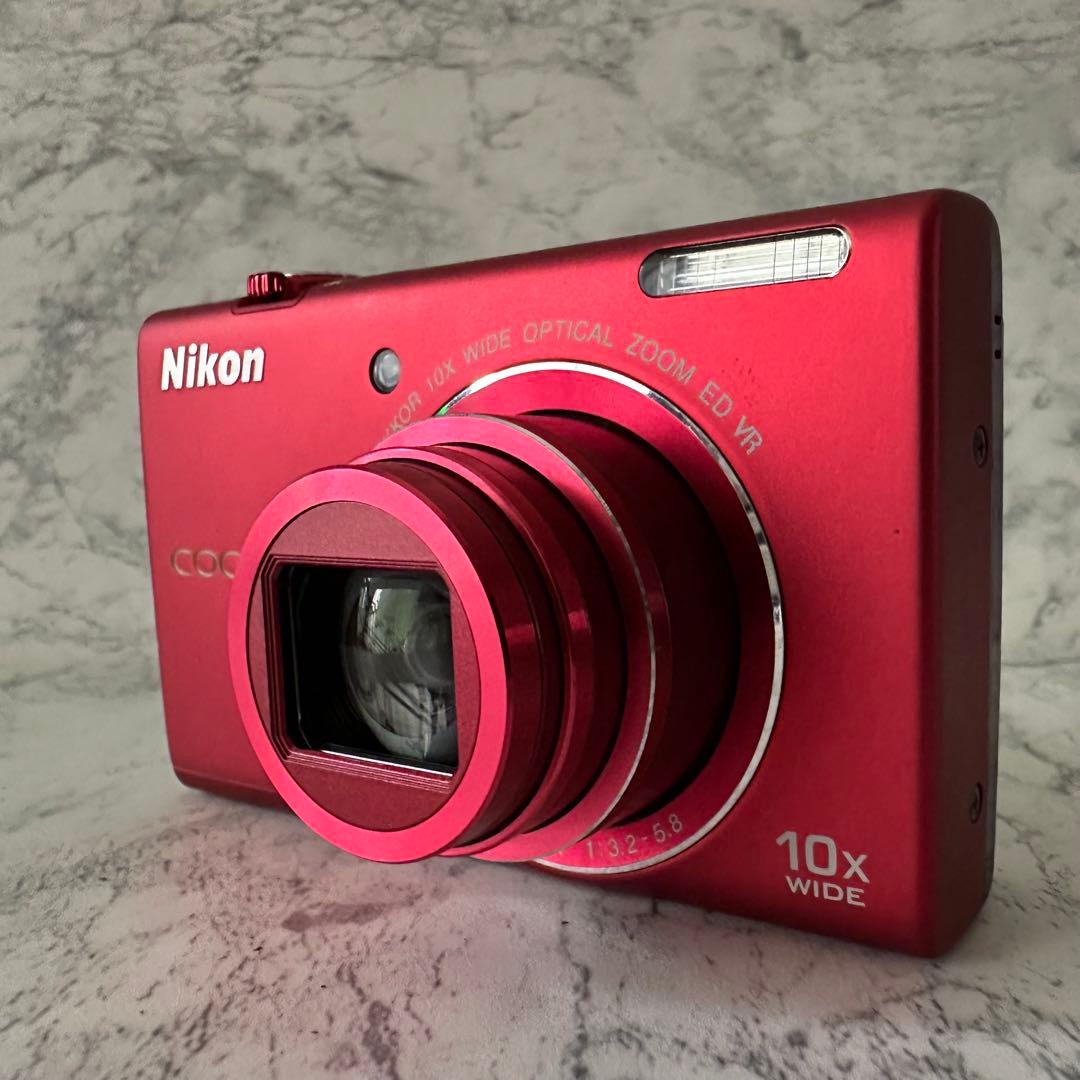 美品 Nikon COOLPIX S6200 レッド コンパクトデジタルカメラ