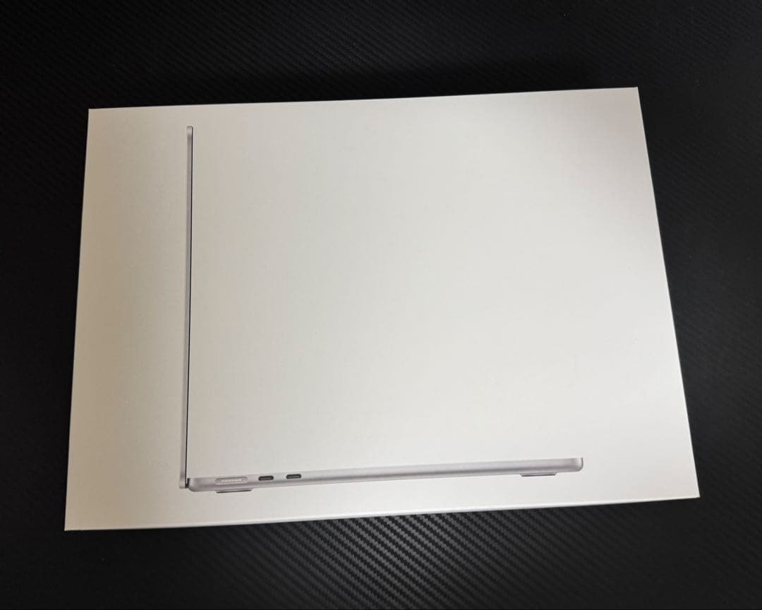 Apple MacBook Air 13インチ M3 8GB 256GB