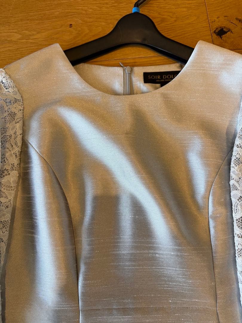 SOIR DOLCE 結婚式　シルバーレース長袖マキシドレス