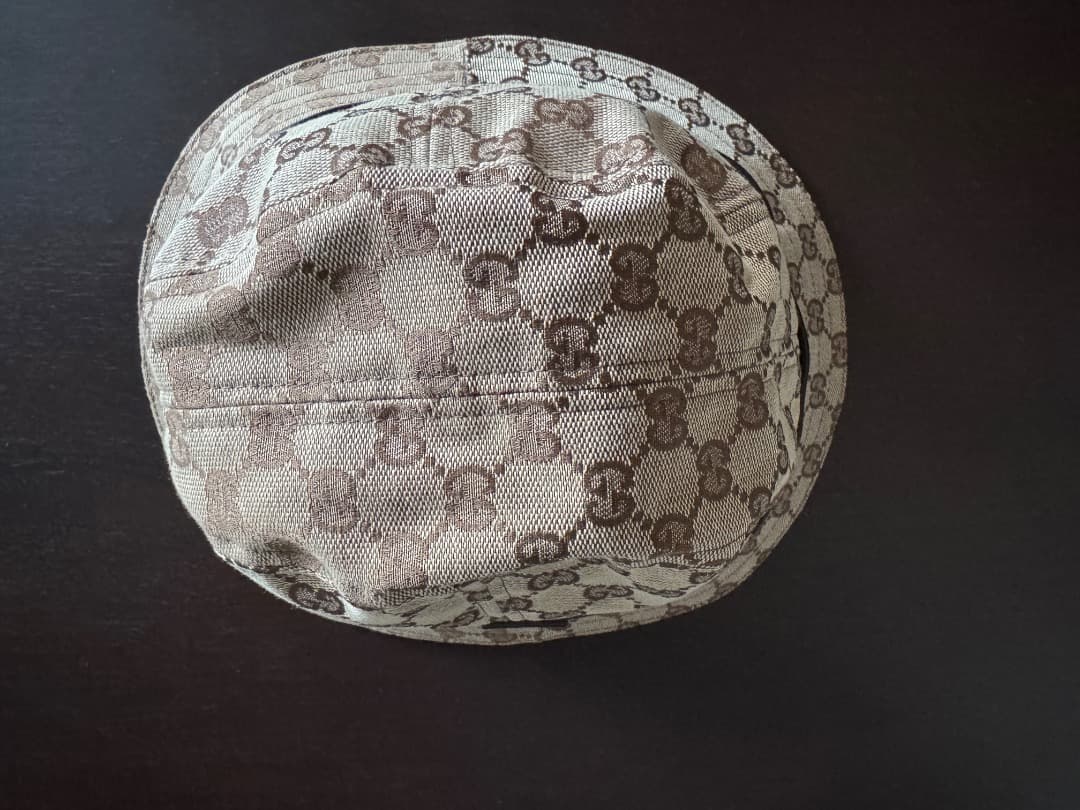 GUCCI 　ハット　モノグラム　GGキャンバス