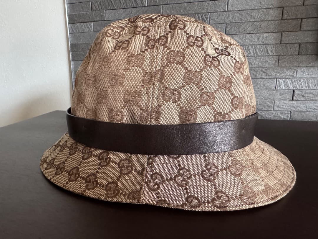 GUCCI 　ハット　モノグラム　GGキャンバス