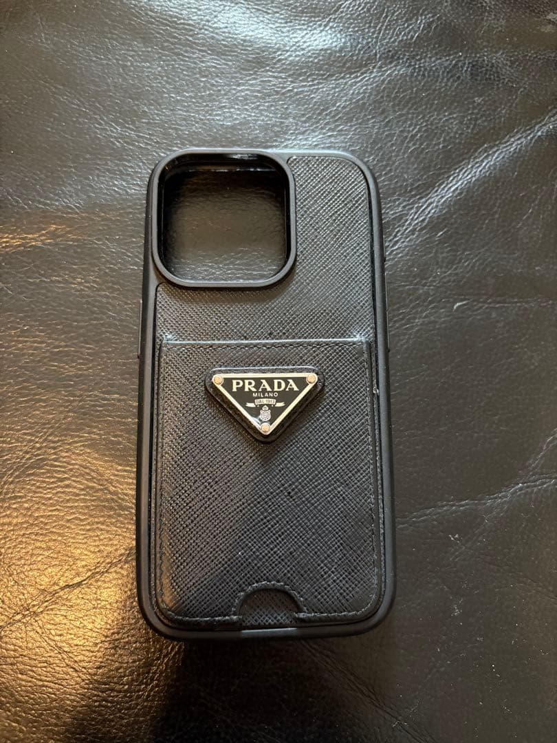 本日限定最終値引き　PRADA iPhone15pro ケース