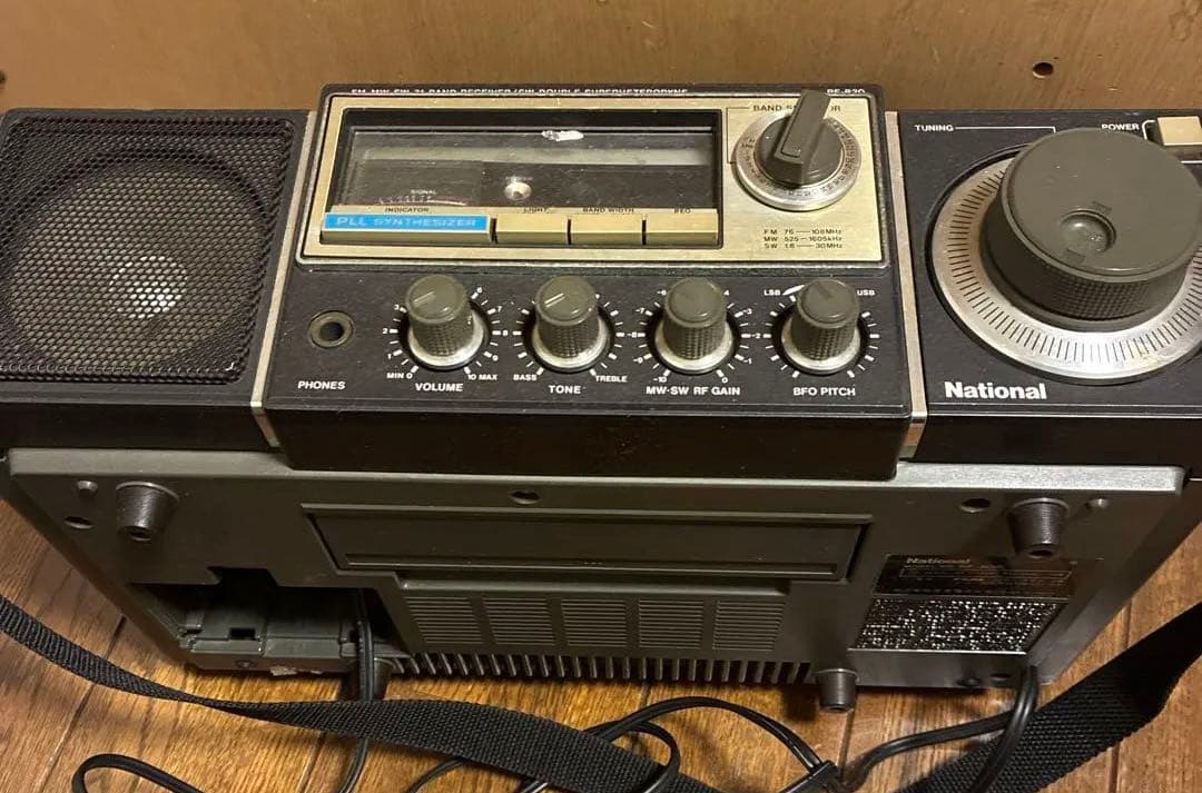 短波ラジオ　RF-B30 ナショナル