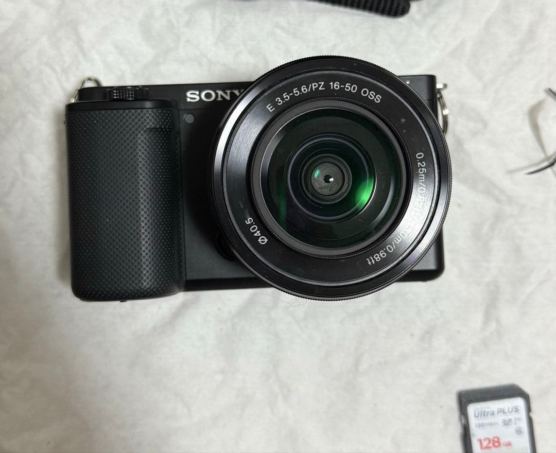 【あきさん専用】SONY ZV-E10 ミラーレス一眼カメラ SDカード付き