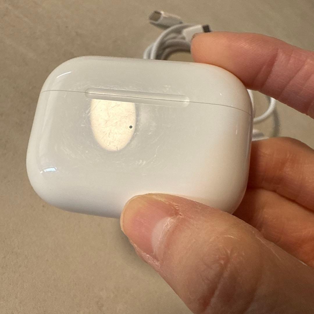 AirPods Pro(第2世代) 充電ケース付き EMC8396