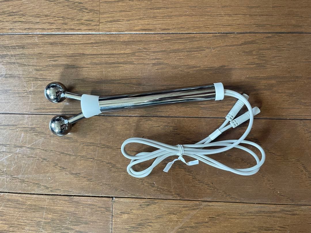 REALIZE スリムビューティー EMS機器