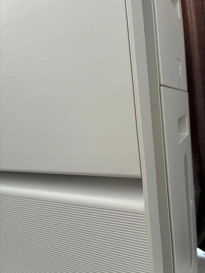 美品　Panasonic 空気清浄機 F-VXW90-W ホワイト