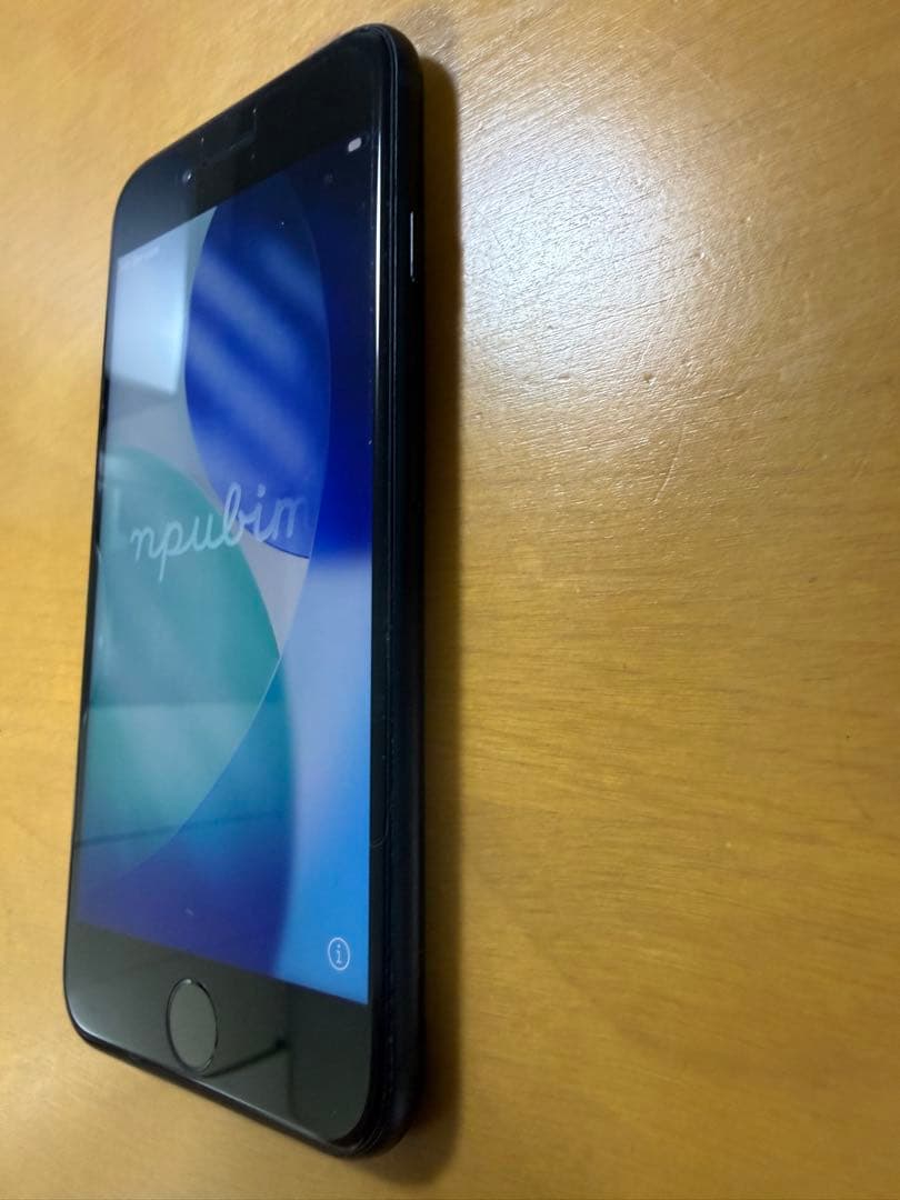iPhone SE 第3世代 64GBミッドナイト SIMフリー 本体 完動品