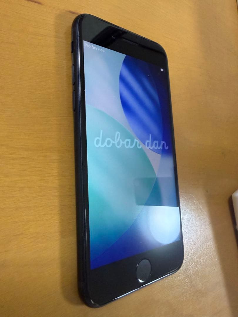 iPhone SE 第3世代 64GBミッドナイト SIMフリー 本体 完動品