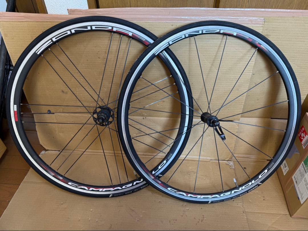 カンパニョーロ　ZONDA C15 シマノフリー