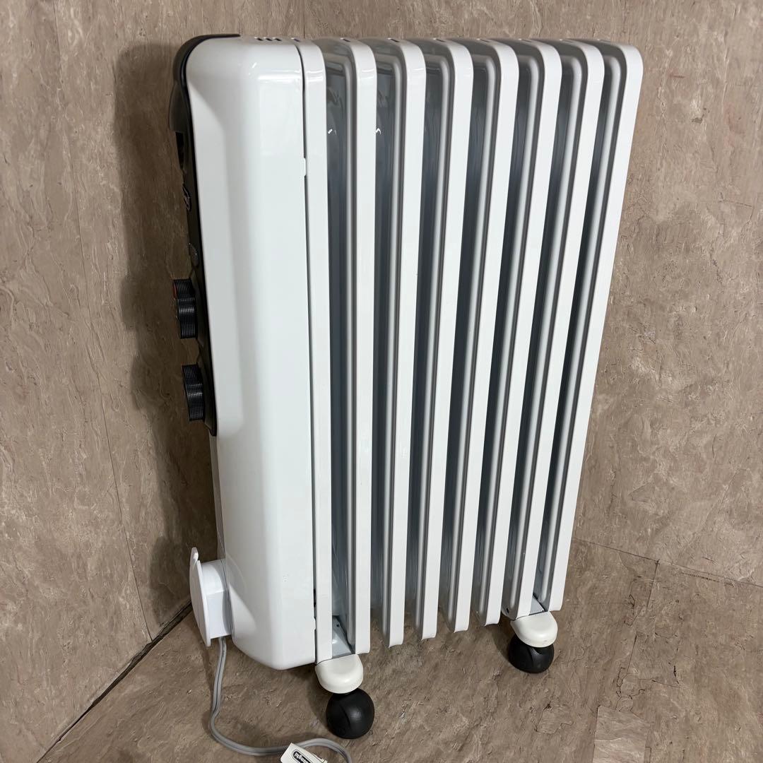 未使用 展示品 Delonghi オイルヒーター RHJ35M0812-DG
