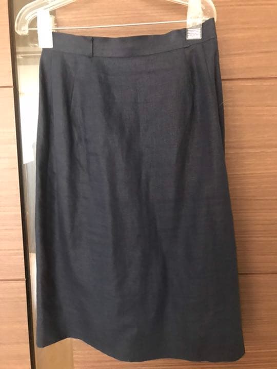 アクアスキュータム　ジャケット・スカート