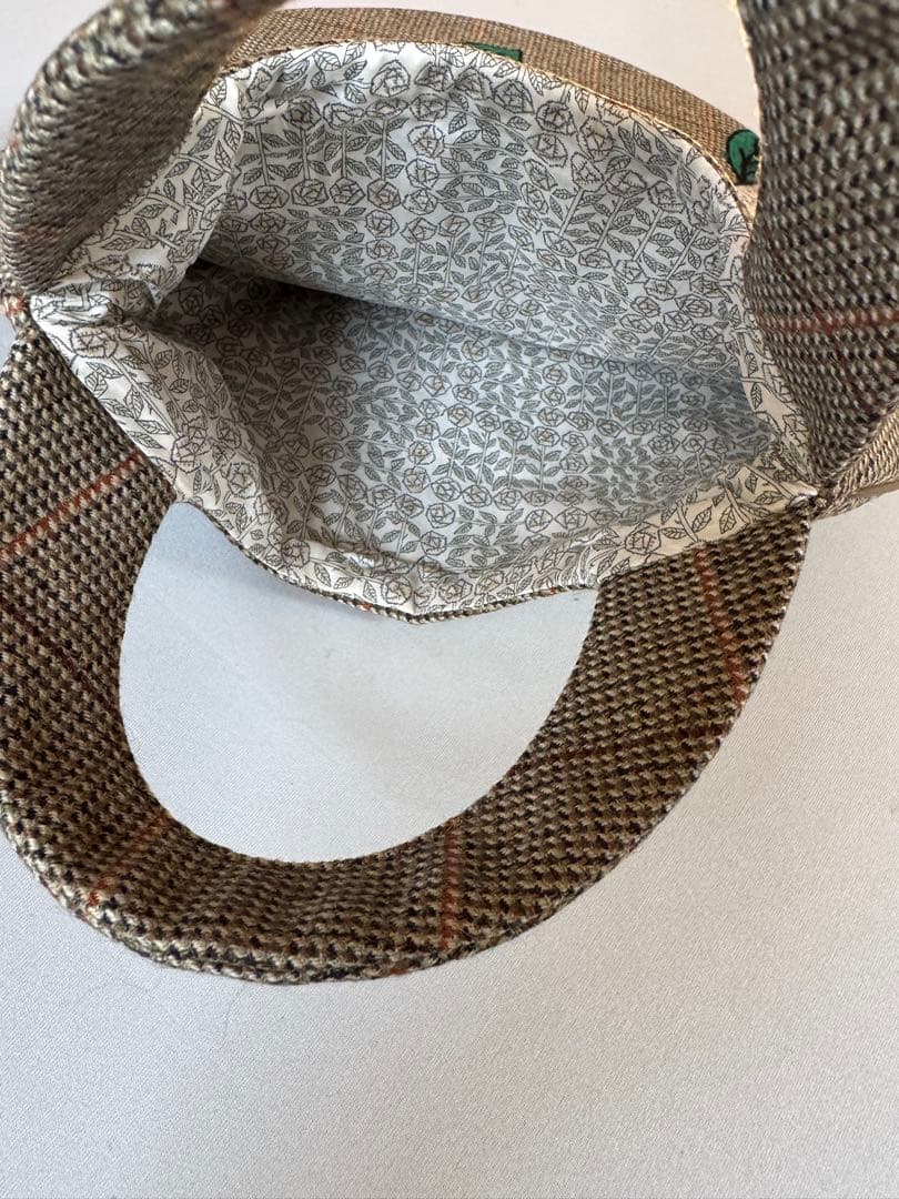 ミナペルホネン swing camellia エッグバッグ