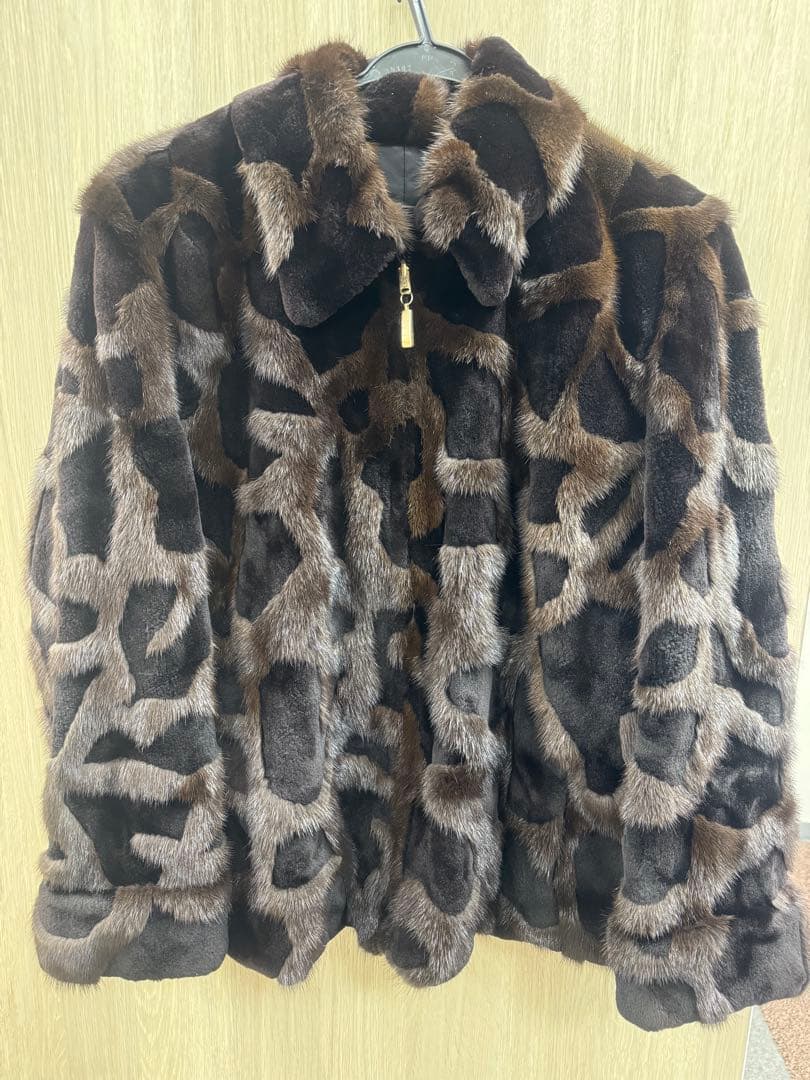 ア*ビ様 FERRETTI ブラウンファーコート