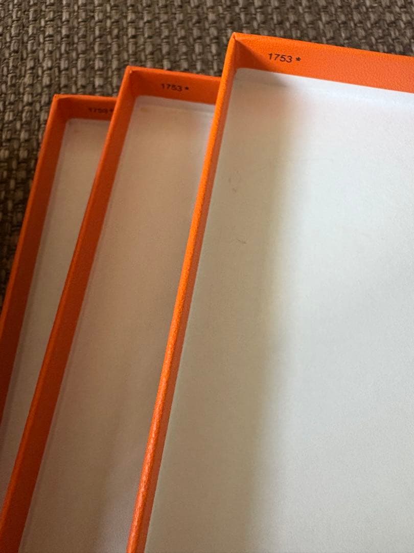 正規品　美品エルメス　時計　ネックレス　ピアスなど　入れ　空箱　巾着袋　9セット