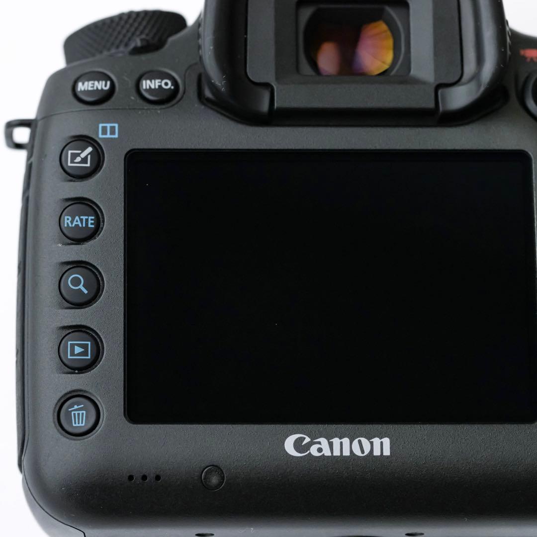 再値下げ！【美品】 キャノン EOS 5D sR ボディ(ショット数17602)