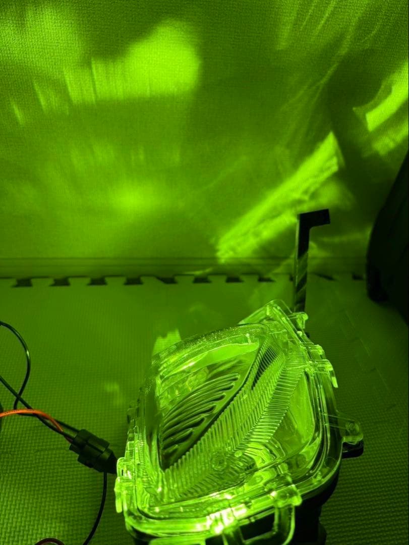 50プリウス 前期対応加工フォグランプ【バルブ交換式／H8・H11・H16対応】