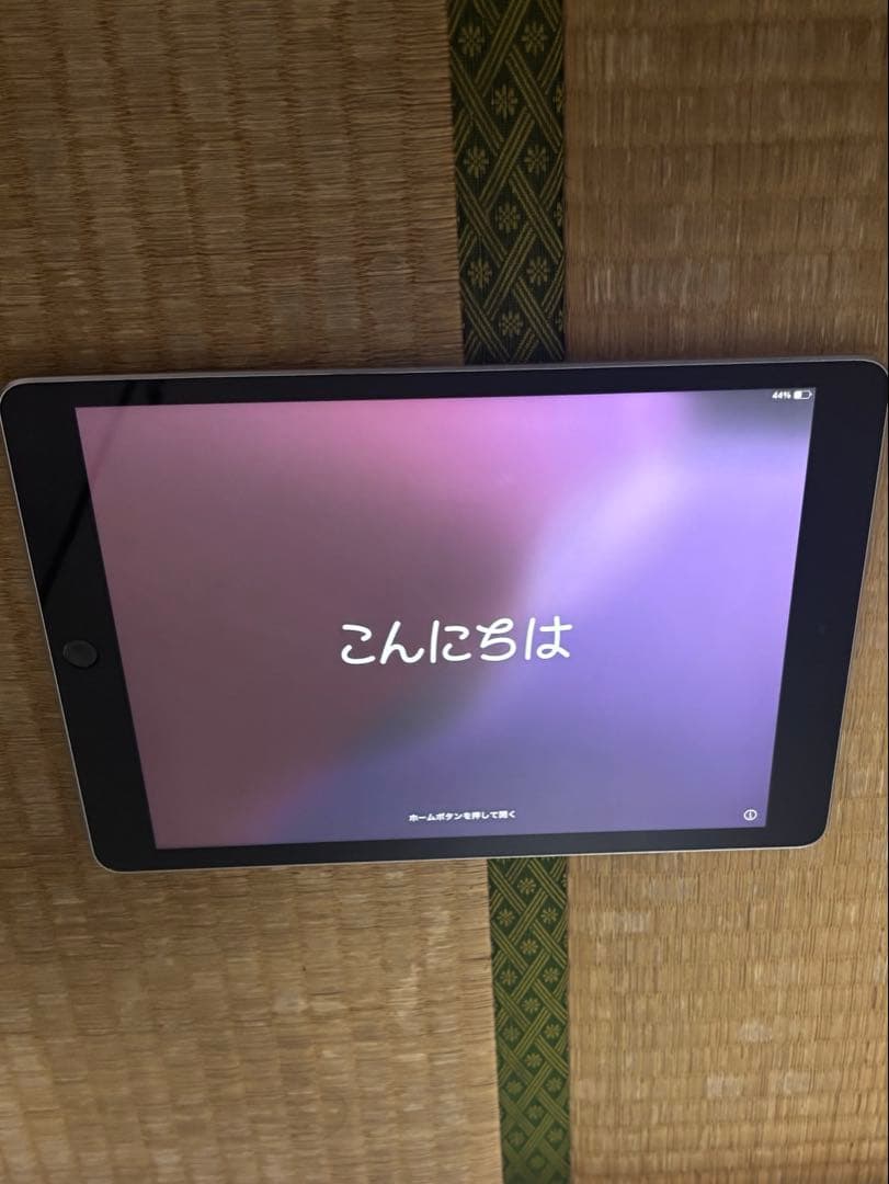 く*ん様 iPad代9世代ベースグレー64G