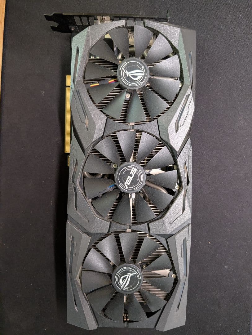ROG Strix RTX2060 Asusトリプルファン グラフィックボード