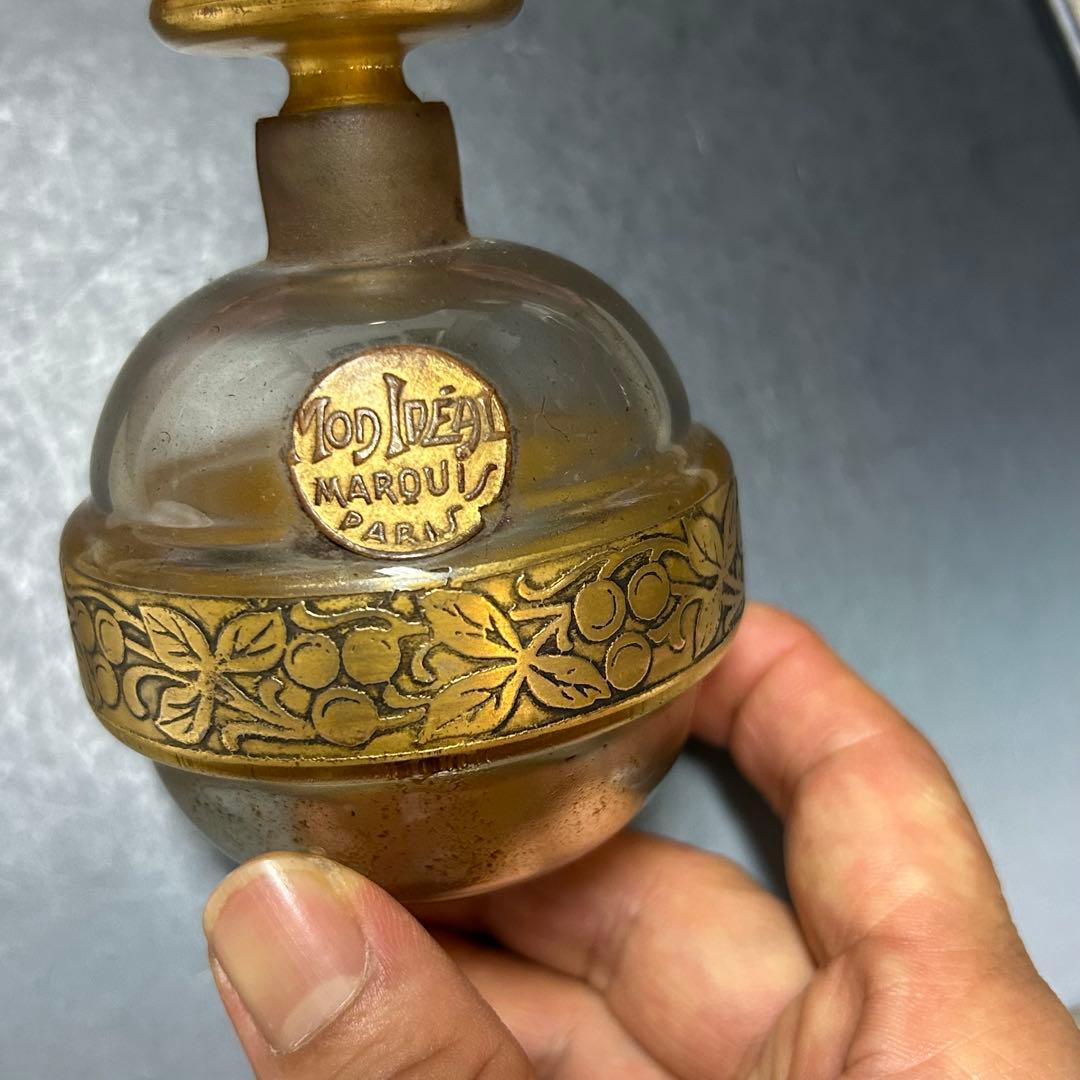 アンティーク香水瓶　アールヌーボー