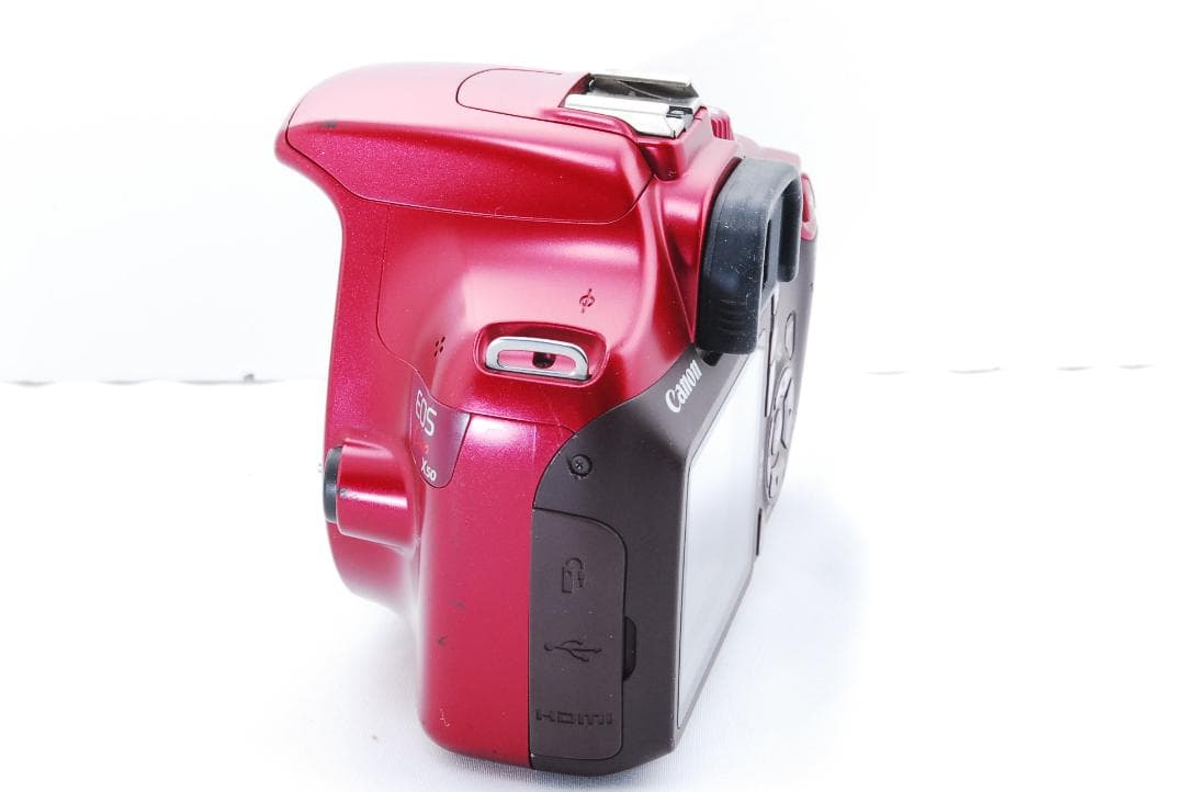 少シャッター数で美品 Canon EOS kiss x50 中望遠レンズ♪