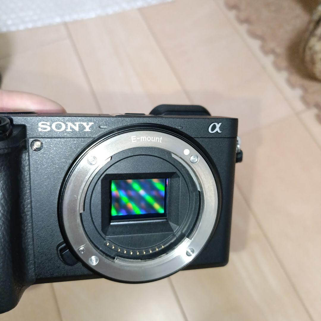 SONY α6400 ミラーレスカメラ＋ダブルズームキット＋単焦点レンズ！